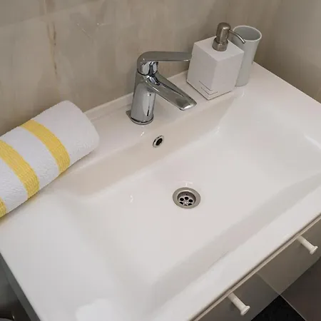 Silver Apartment